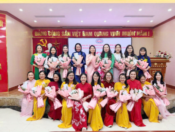 CÔNG TY CỔ PHẦN LÂM SẢN VÀ KHOÁNG SẢN TUYÊN QUANG TỔ CHỨC HOẠT ĐỘNG CHÀO MỪNG NGÀY QUỐC TẾ PHỤ NỮ 8/3 VÀ NGÀY PHỤ NỮ VIỆT NAM 20/10